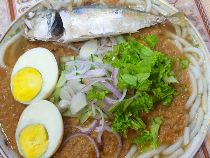 Laksa Ikan Sekog Bowl